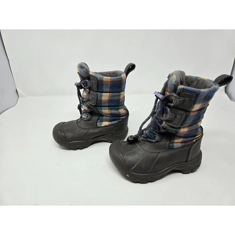 KEEN Toddler Sz 9  Waterproof Snow Boots Grey Plaid Cabincore Winter Boy Girl